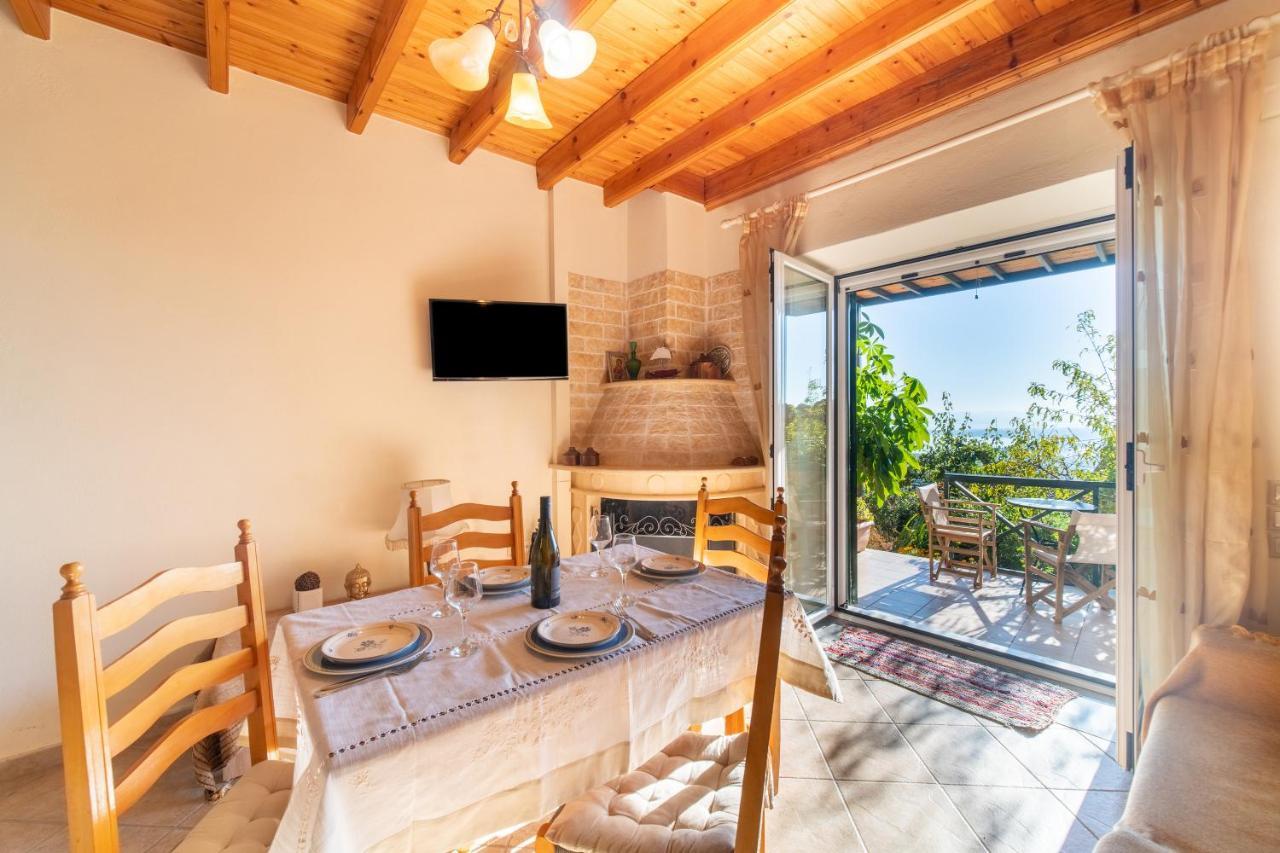 Balis Panorama Villa Chlomos Exterior photo